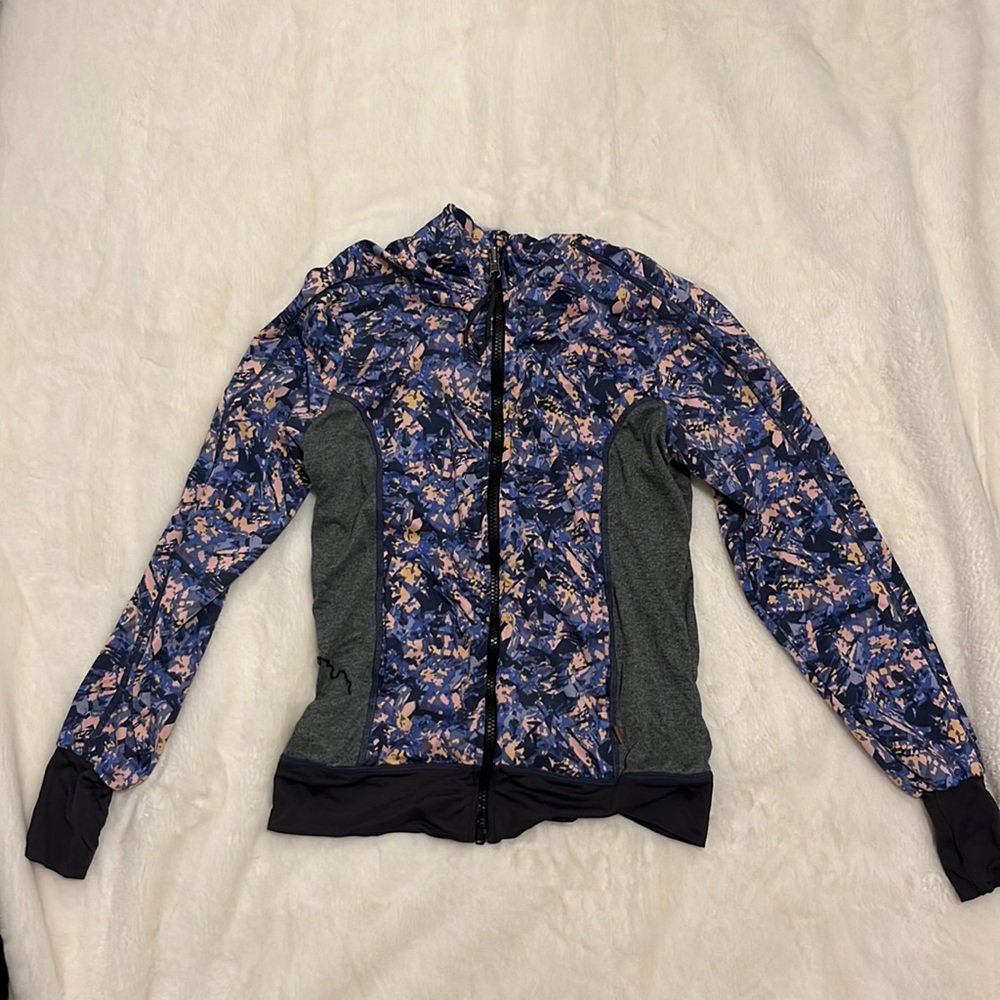 Maaji workout jacket